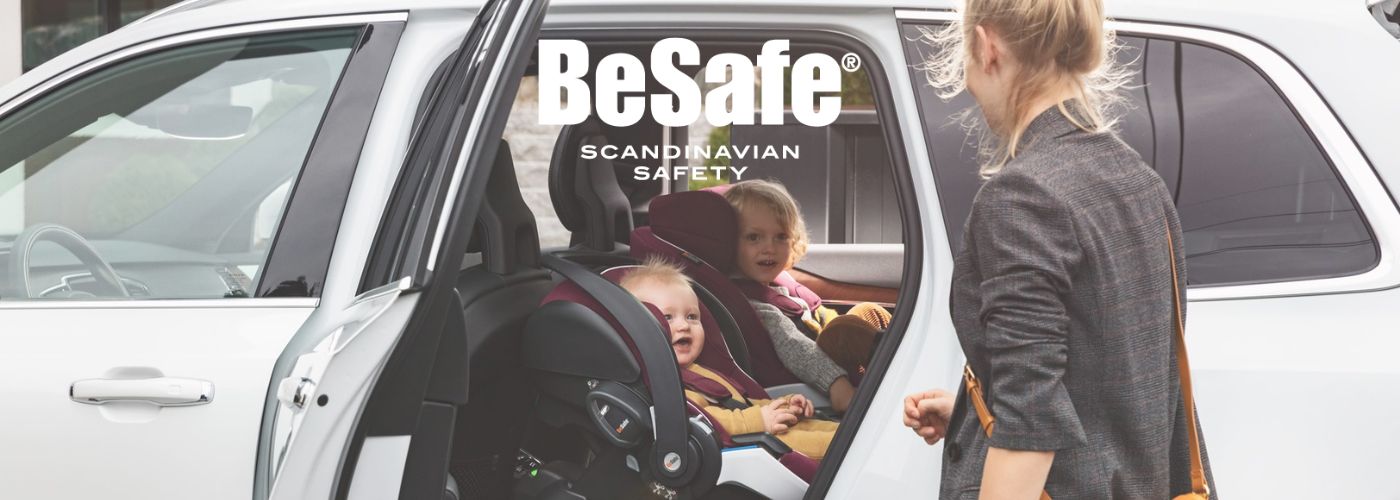 niños viajando a contramarcha en las sillas de auto más seguras: Besafe